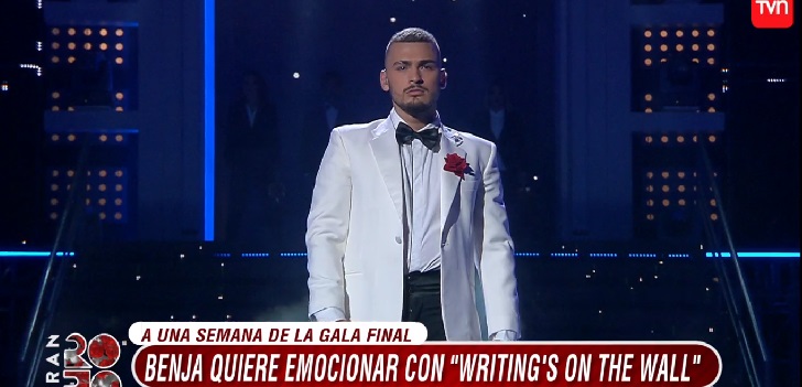 Benja Durán es el primer cantante en clasificar a la semana final del 'Gran Rojo'