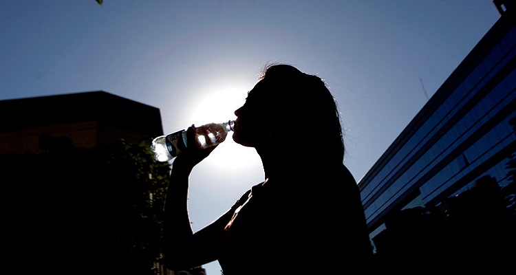 Emiten alerta por altas temperaturas en la zona central: se esperan hasta 37ºC para este lunes
