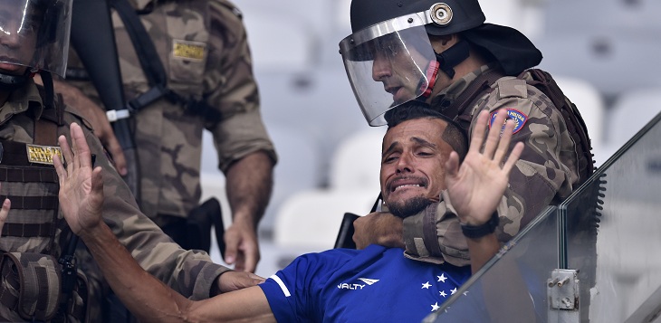 Histórico: Cruzeiro descendió a Segunda División en Brasil en medio de violentos incidentes