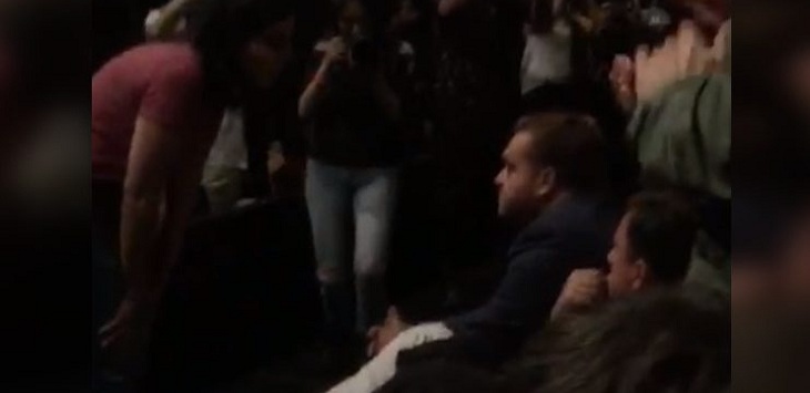 Funan a intendente del Bío Bío en presentación de película: Sergio Giacaman debió abandonar la sala