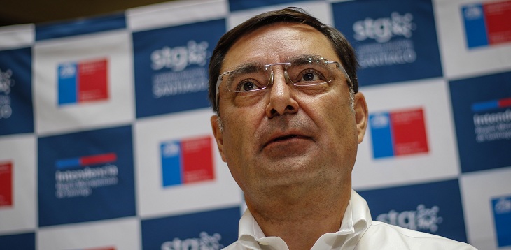 Guevara sumó otro revés: juez determinó que no hay que pedir permiso para manifestarse en Santiago