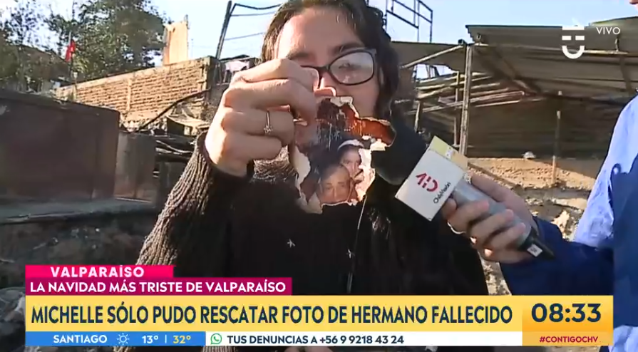 Mujer logró rescatar fotos de hermano fallecido tras incendio en Valparaíso: recibió emotiva ayuda