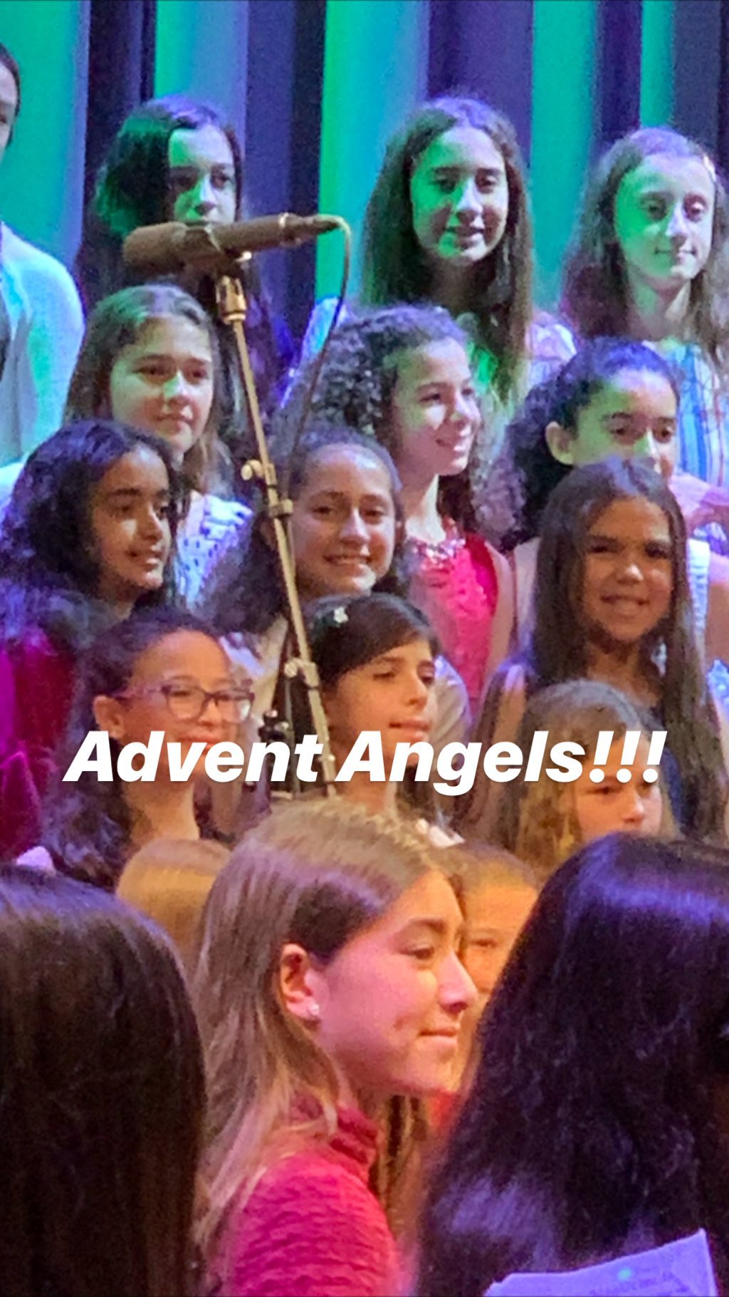 Jennifer Lopez y Marc Anthony demuestran que "solo hay amor" entre ellos con tierna postal familiar