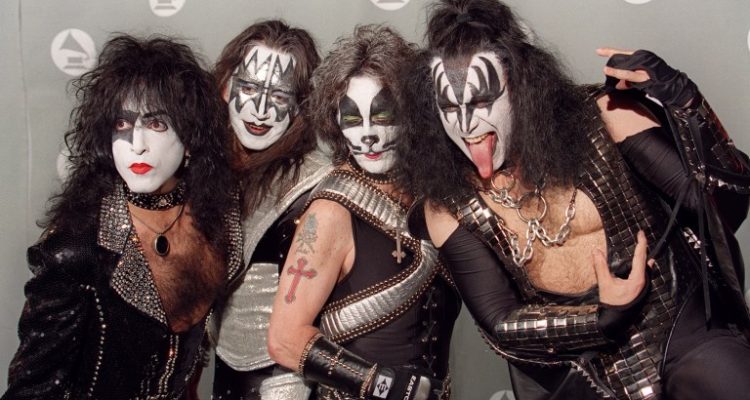 Confirman fecha del último concierto en Chile de Kiss por su gira 'End of the road tour'
