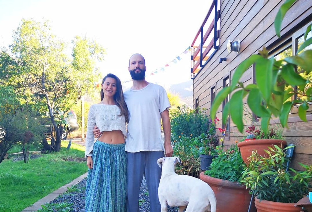 Se compraron un cámper: Marita García emprenderá aventura a Alaska con su marido por el yoga