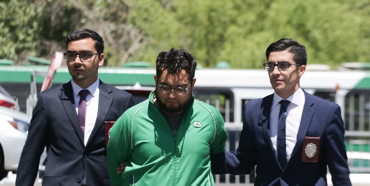 Roberto Campos, profesor acusado de daños al Metro, fue liberado: quedó con medidas cautelares