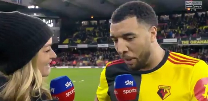 Futbolista sacó aplausos con respuesta a periodista: 