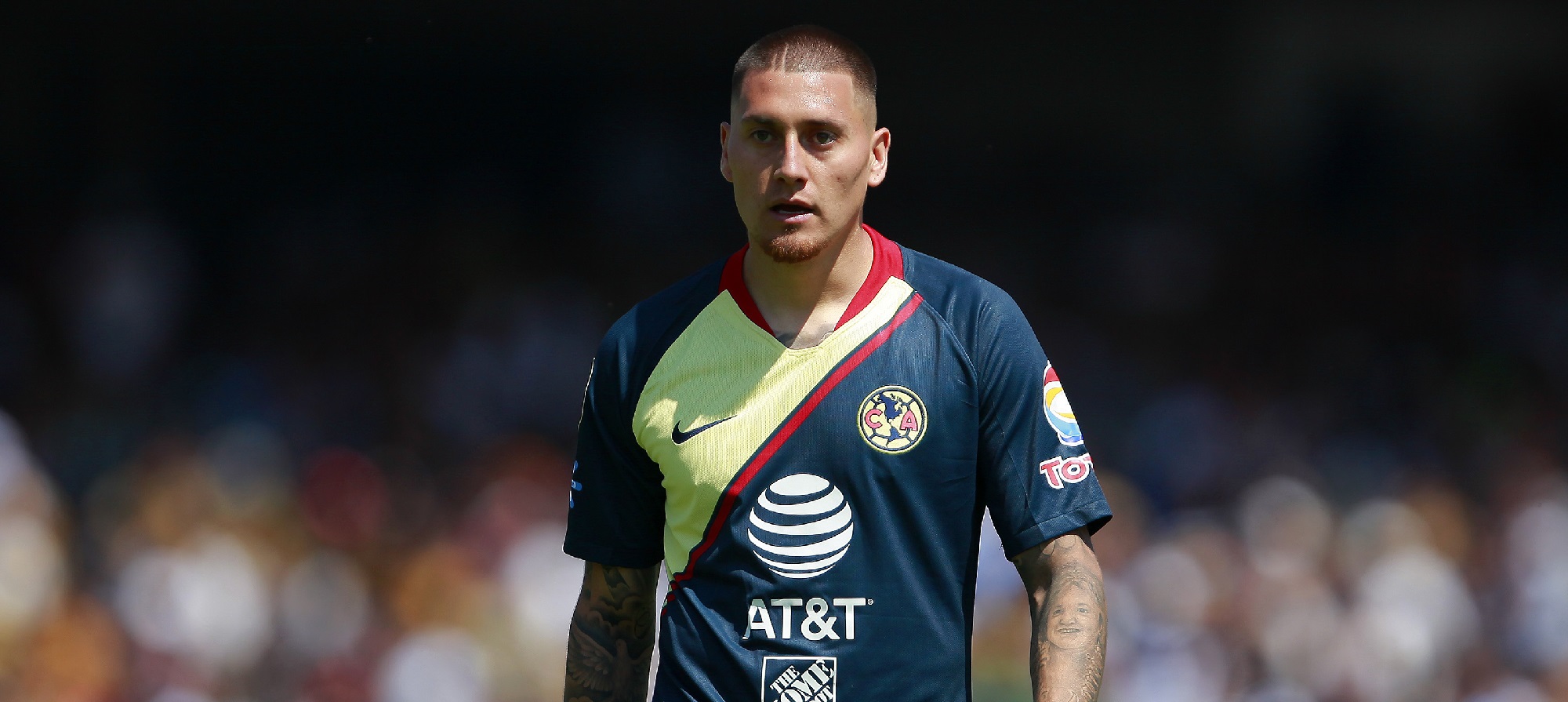 Nicolás Castillo sufrió trombosis tras ser operado por lesión: estará dos días en observación