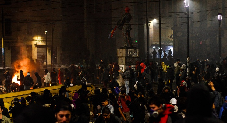 Carabineros anuncia investigación por joven que perdió ojo durante Año Nuevo en Valparaíso