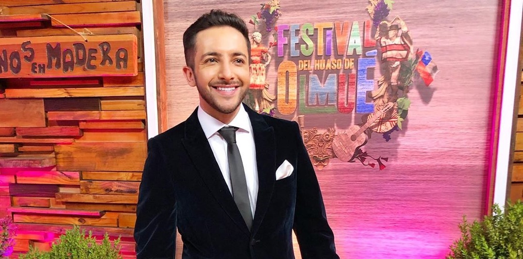 Hugo Valencia se sometió a rinomodelación previo a su debut en Olmué: mostró su antes y después