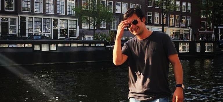 Ex BKN Javier Castillo anunció que será padre y reveló detalles de sus proyectos lejos de la TV