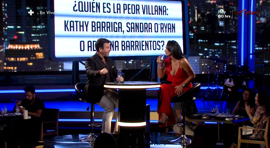 Pamela Díaz otra vez lanza duros dardos contra Cathy Barriga