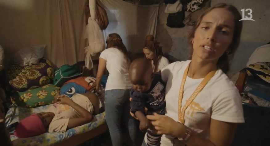 Labor de voluntaria en Kenia sacó aplausos en estreno de nueva temporada de 'Siempre hay un chileno'