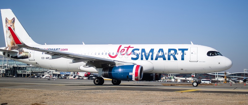 Hasta pedían selfies: Sernac oficia a JetSMART por exigencias de identidad que impiden viajar