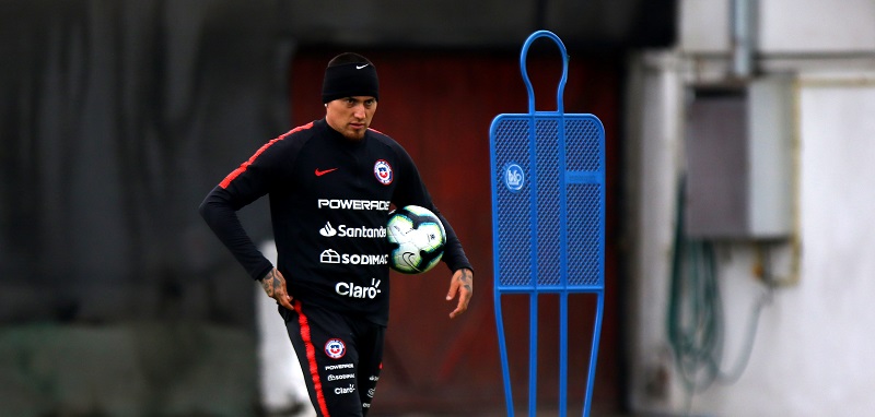 Nicolás Castillo lo pasa mal en México: debió ser operado por un nuevo coágulo