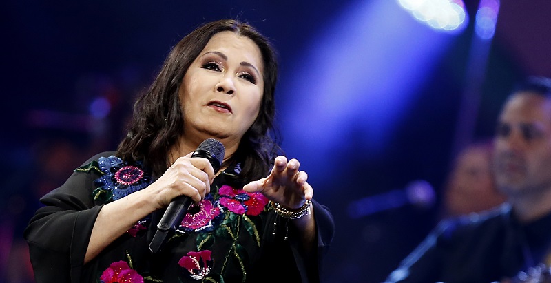 Ana Gabriel sube 'al Olimpo' a Mon Laferte: “Hace mucho que no teníamos a alguien así”