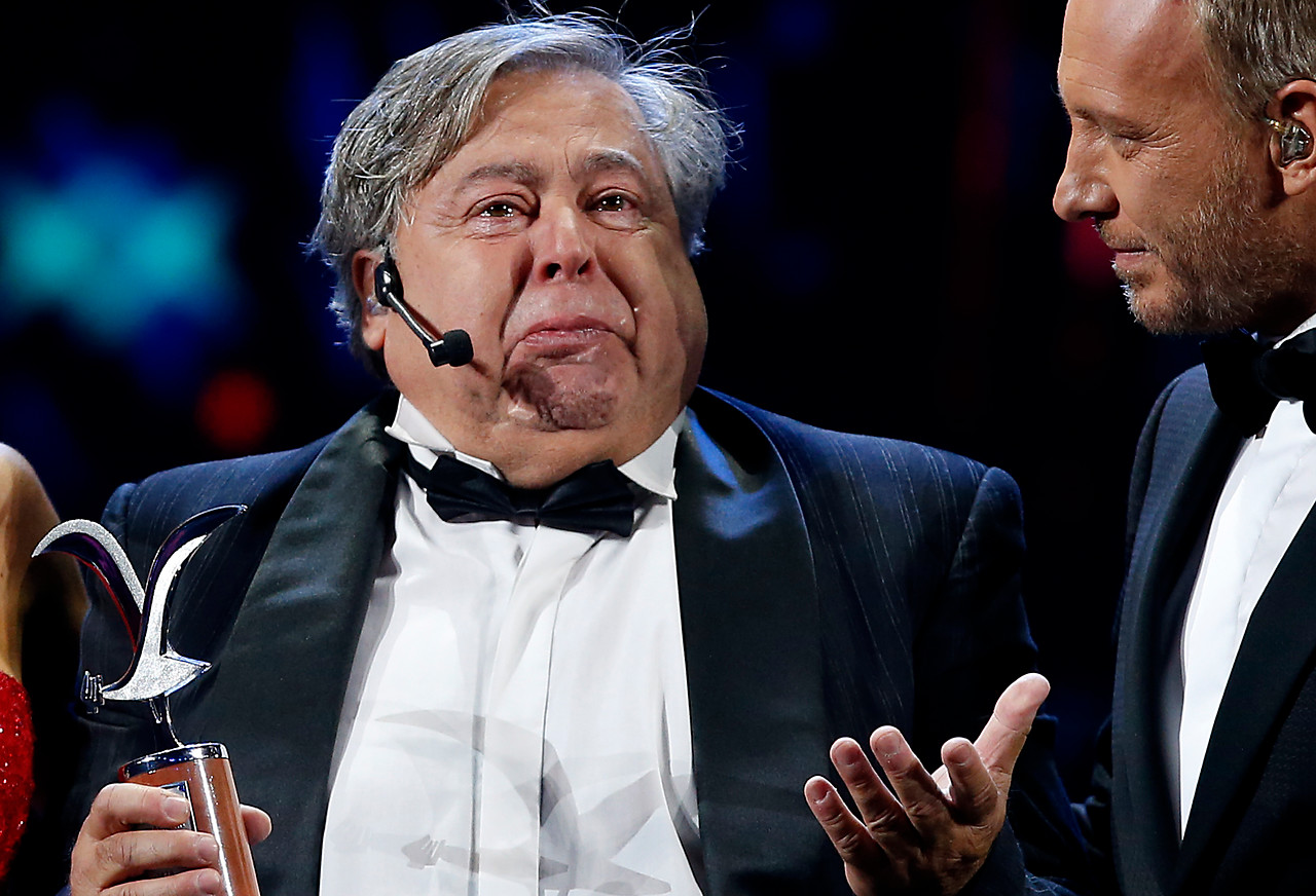 Ernesto Belloni llorando