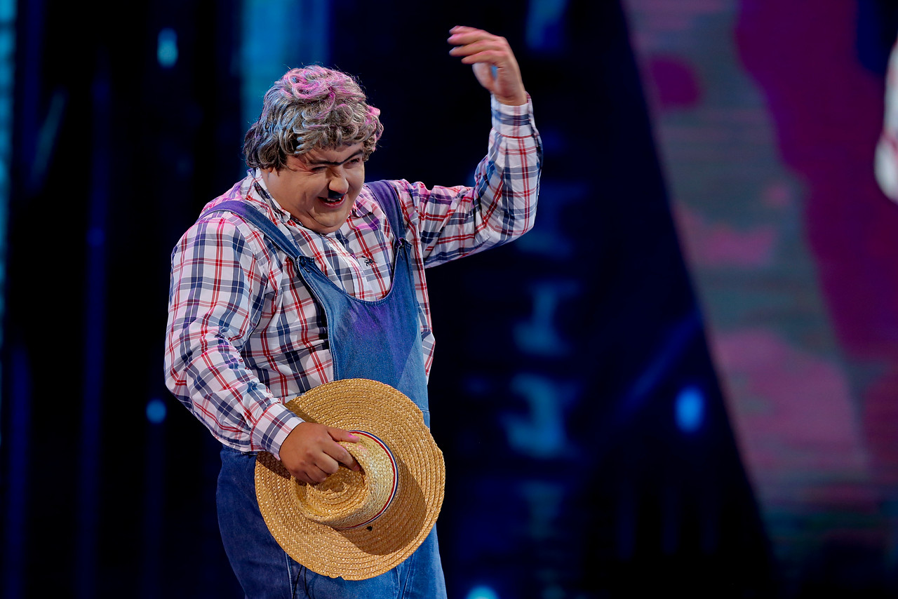 Registran piedrazo durante show del Huaso Filomeno en Chillán: 