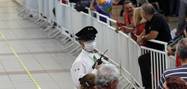 Por eventual llegada de coronavirus: Minsal anunció cambios en protocolo de Aeropuerto de Santiago