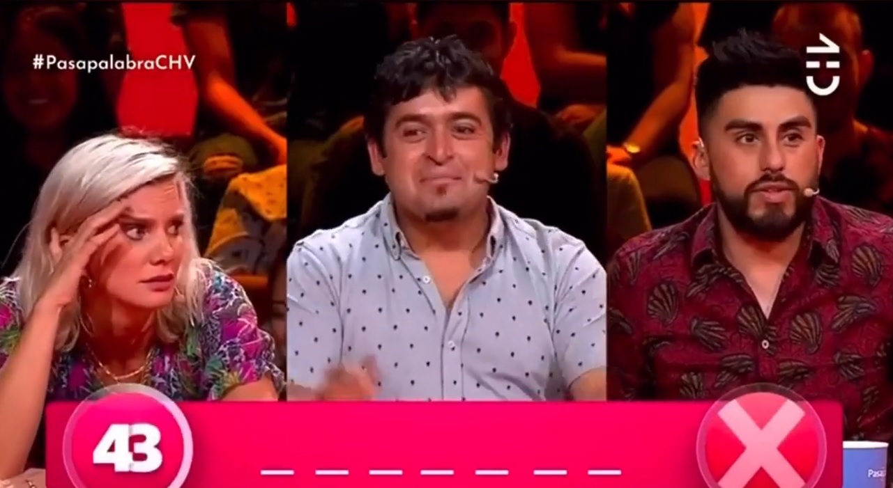 Kanela se complicó al deletrear en 