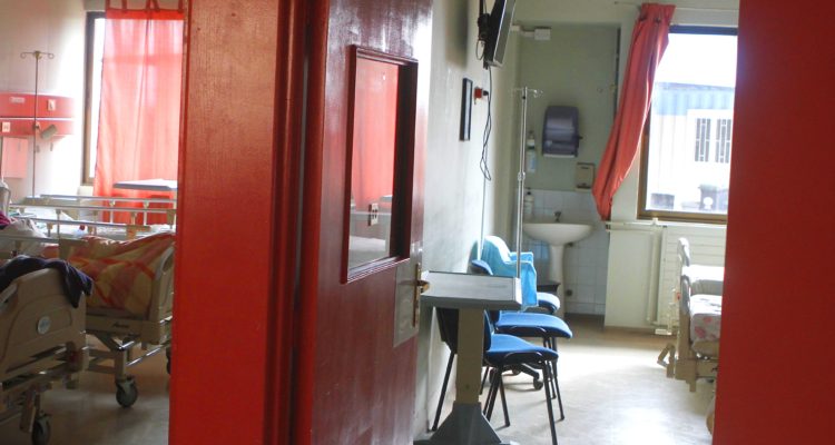 Seremi de Salud Metropolitana descarta que mujer hospitalizada en Maipú padezca coronavirus