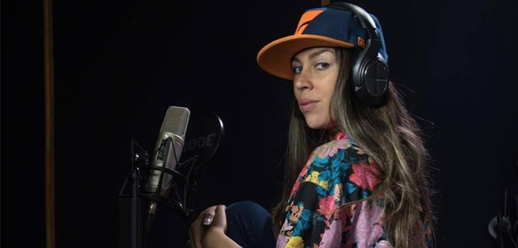 La increíble historia de la voz oficial de Viña: exige dignidad y que le paguen cortina del festival