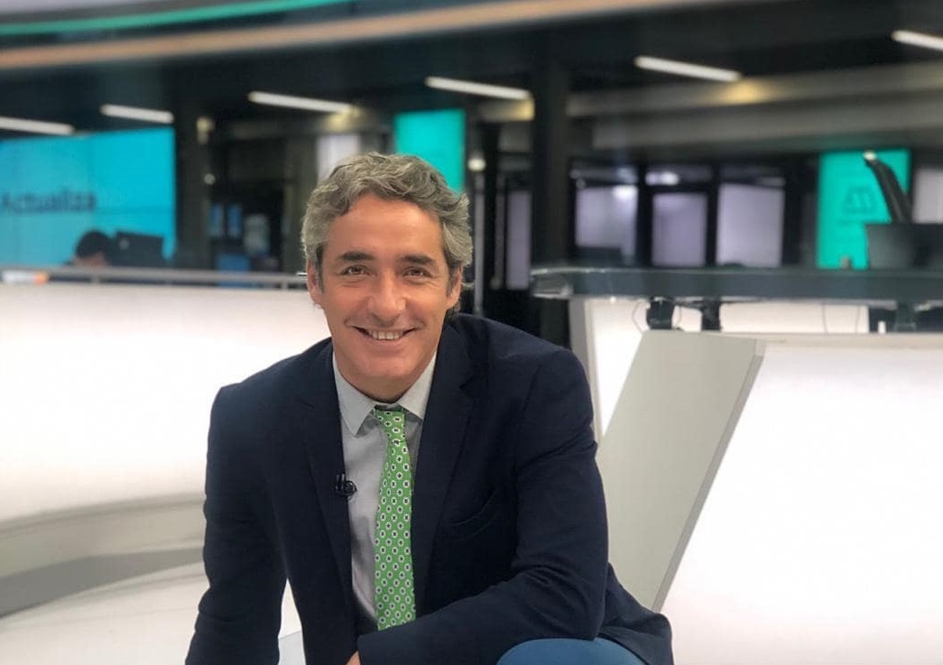 José Luis Repenning se despidió de 'Meganoticias Prime' y recibió sorpresa de Soledad Onetto