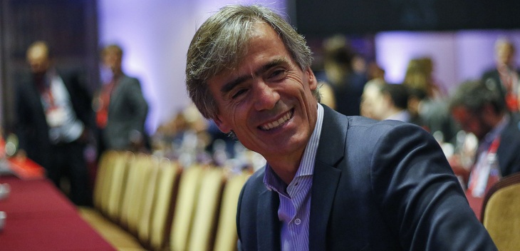 Exministro Valente defendió modelo económico precrisis social: 