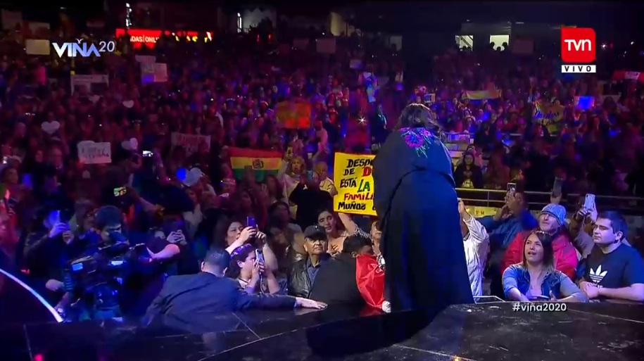 Ana Gabriel ý letrero