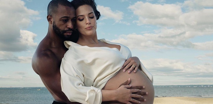 Ashley Graham reveló el lado menos glamoroso de la maternidad: 