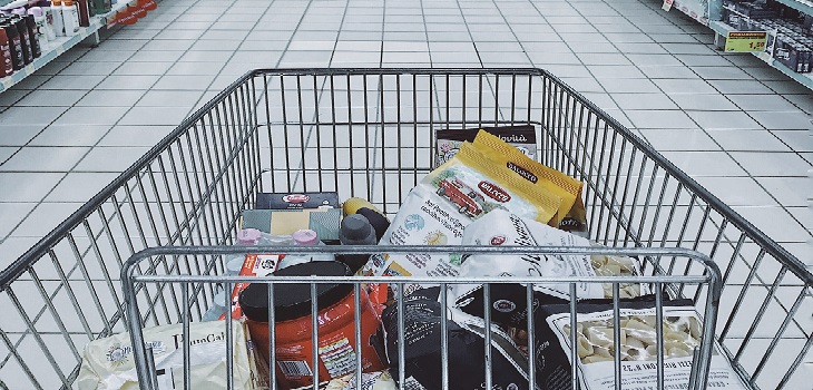 ¿Qué significa ser un consumidor consciente?: Experto lo explica y entrega tips