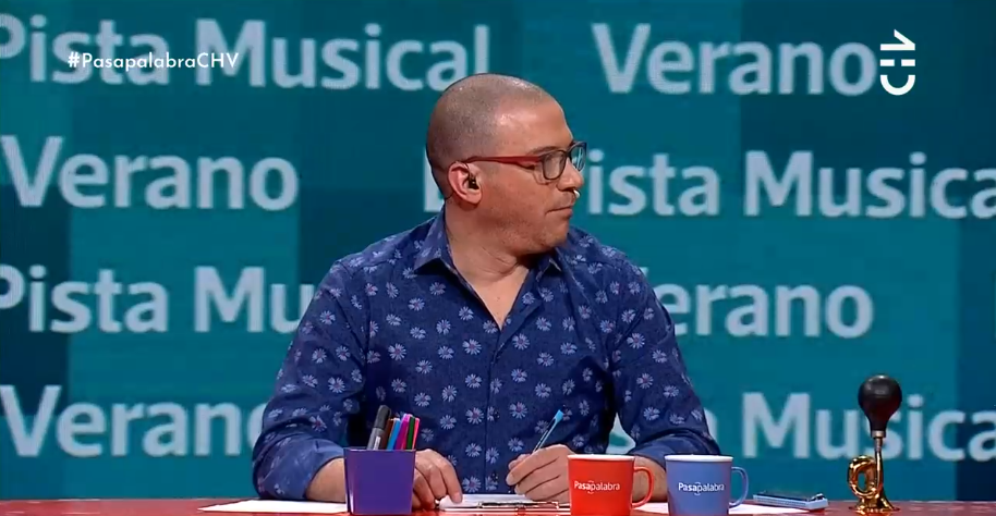 No todos lo notaron: Julián sopló respuesta en 'Pasapalabra' y Angela Prieto aprovechó oportunidad