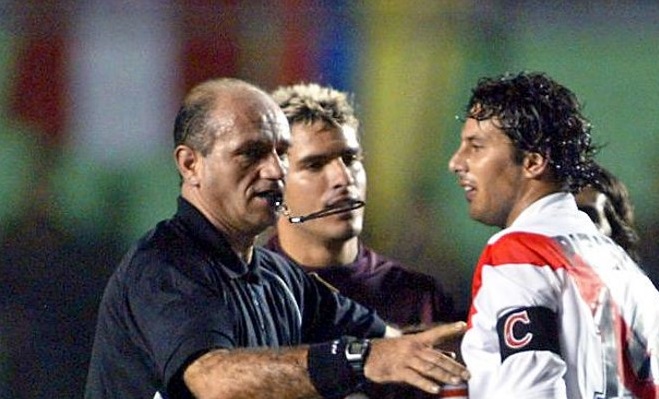 Ex árbitro de fútbol Rubén Selman murió a los 56 años: sufrió paro cardiorrespiratorio