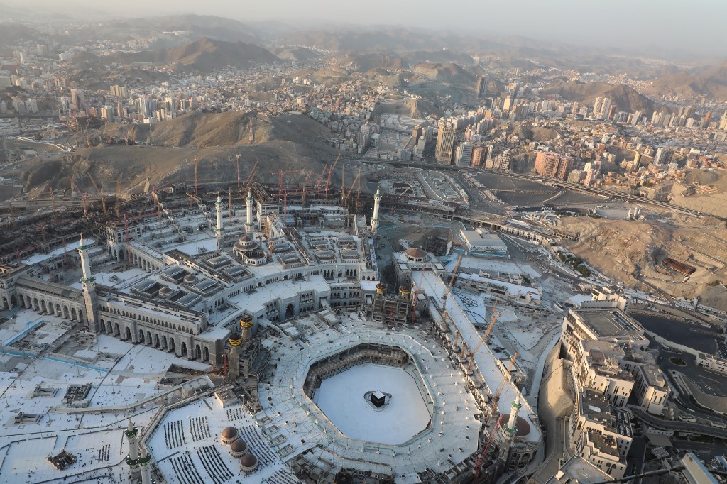 Confirman primer caso de coronavirus en el Vaticano: advirtieron a todos los feligreses
