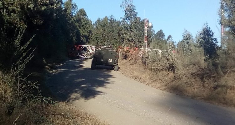 Desconocidos derriban con explosivos tres antenas telefónicas en la provincia de Arauco