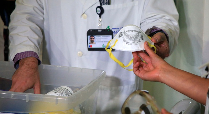 ¿Qué tipo de mascarilla reduce el riesgo de contagio de coronavirus? Experto entregó recomendaciones