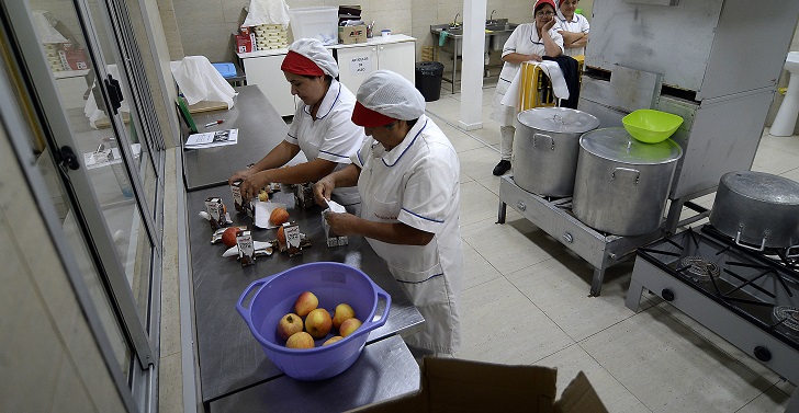 ¿Qué contiene la canasta familiar que entregará Junaeb a los estudiantes?