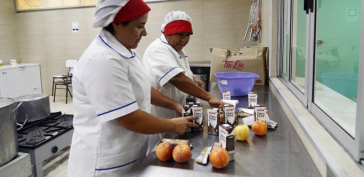 Junaeb sancionará a empresas que incumplieron con entrega de canastas para alumnos: arriesgan multas