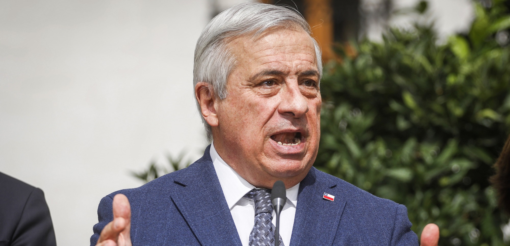 Mañalich revela que suben a 434 los casos de coronavirus: uno de ellos está en riesgo vital