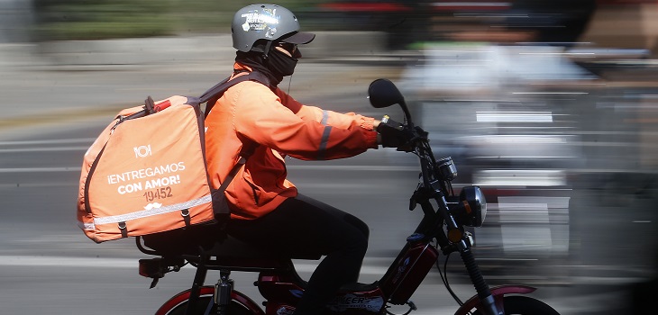 COVID-19: el paso a paso en medidas de higiene que debes seguir para pedir comida a domicilio