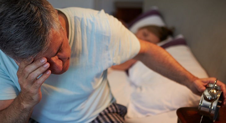 ¿Qué función cumple la melatonina? La hormona vital para combatir el insomnio