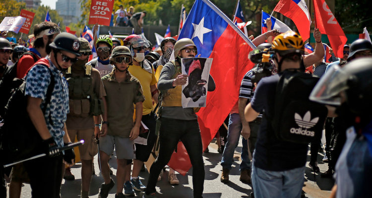 Jorge Alessandri confirmó que sede utilizada para confección de escudos del 'Rechazo' es UDI