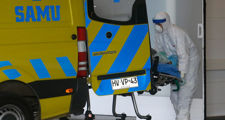 Se confirma el quinto caso de coronavirus en Chile: es la pareja de una de las contagiadas