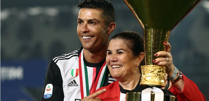 Madre de Cristiano Ronaldo sufrió accidente cerebro vascular: astro portugués viajó a visitarla