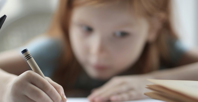 ¿Qué pasa si los niños tienen miedo del coronavirus? Psiquiatra explica qué hacer y decirles