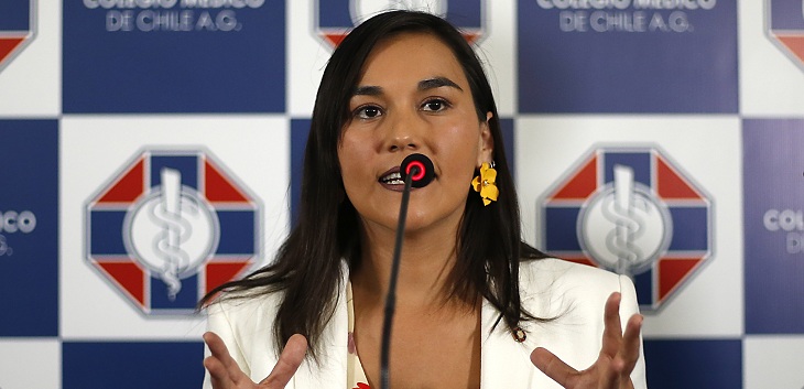 Colegio Médico exige transparencia al Gobierno por coronavirus y pide decretar cuarentena en la RM