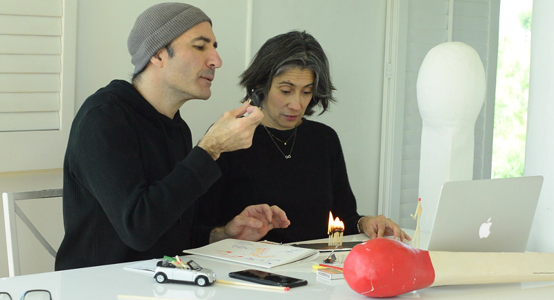 La historia tras el viral de los fósforos que entrega importante mensaje del distanciamiento social