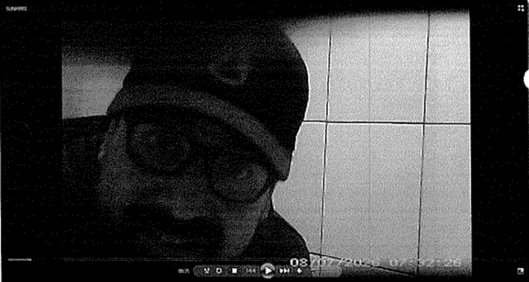 Tarapacá: audiovisual de intendencia grabó a 15 compañeras con cámaras ocultas en baños del GORE