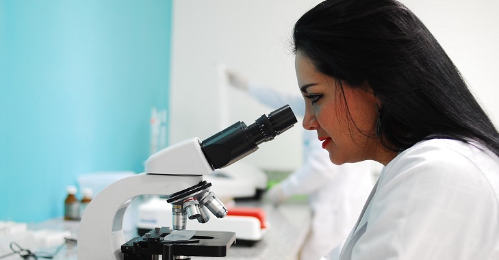 Laboratorio español asegura que ya tiene un medicamento para probarlo en pacientes con coronavirus