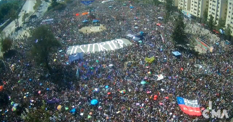 Expertos explican si es o no posible calcular cuántas personas se manifestaron en el 8M